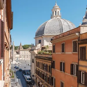 Apartment Piazza Del Popolo With View, Rome