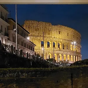 Apartment Luxury Domus 2, Rome